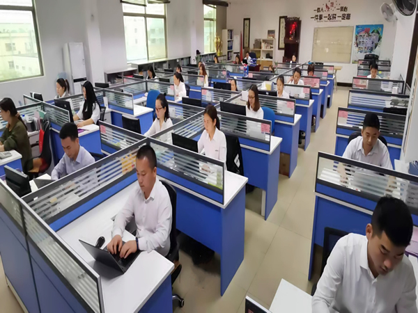 立新塑膠-辦公室風彩